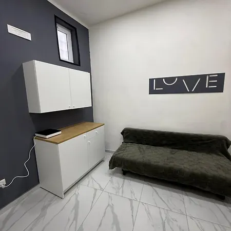 Hv Luigi 63 *